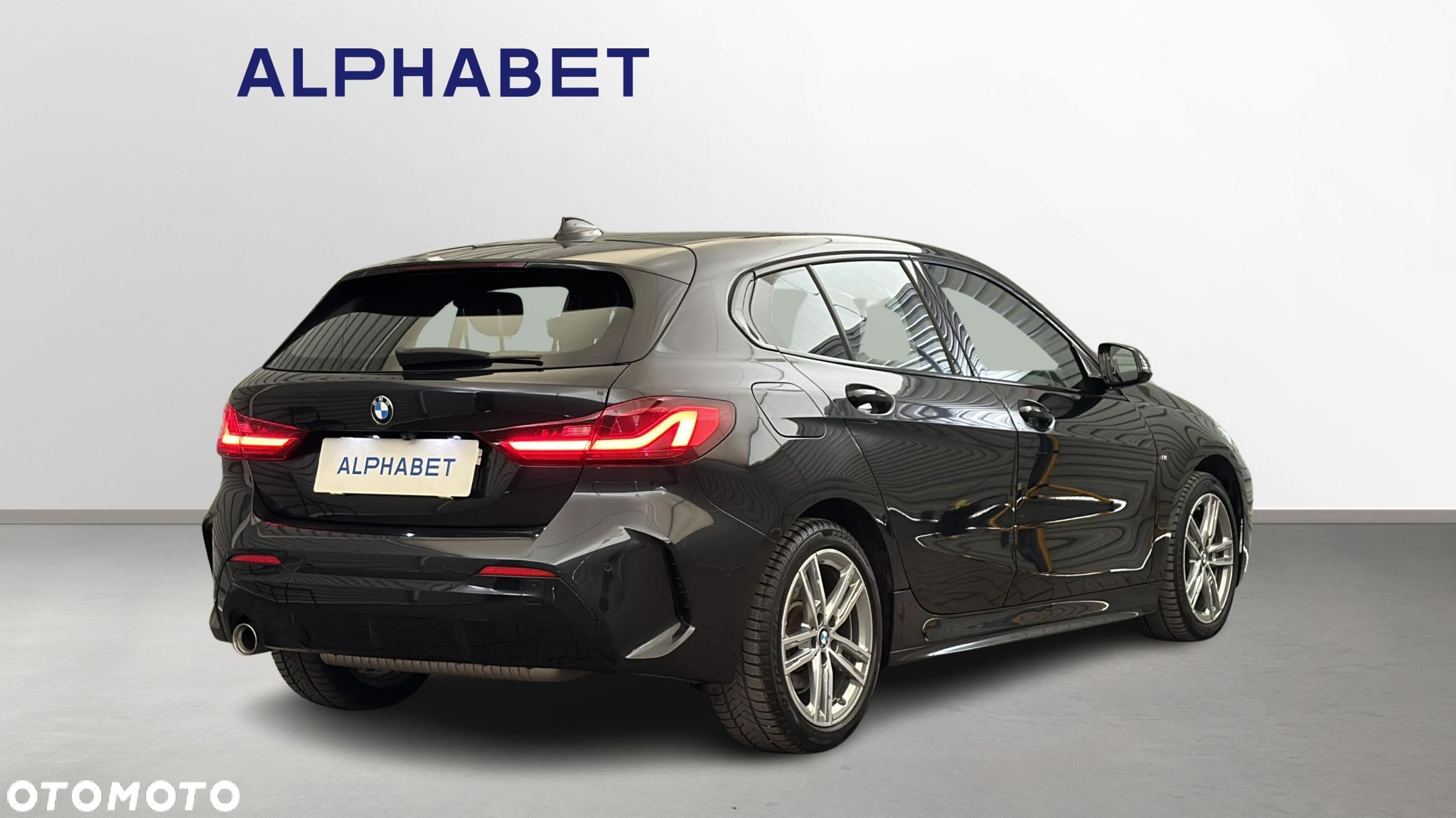 BMW Seria 1 118i - 5