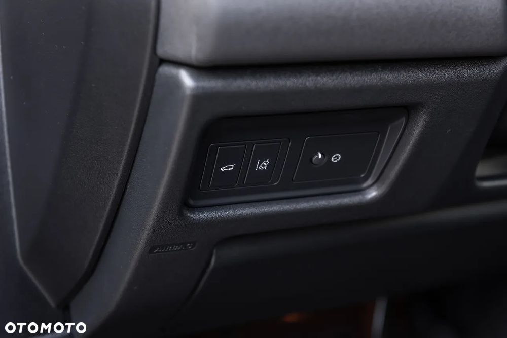 Land Rover Discovery Sport 2.0 D150 SE - 22