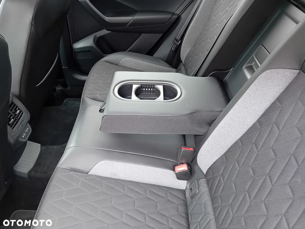 Volkswagen T-Roc 2.0 TDI SCR DSG GOAL - 22