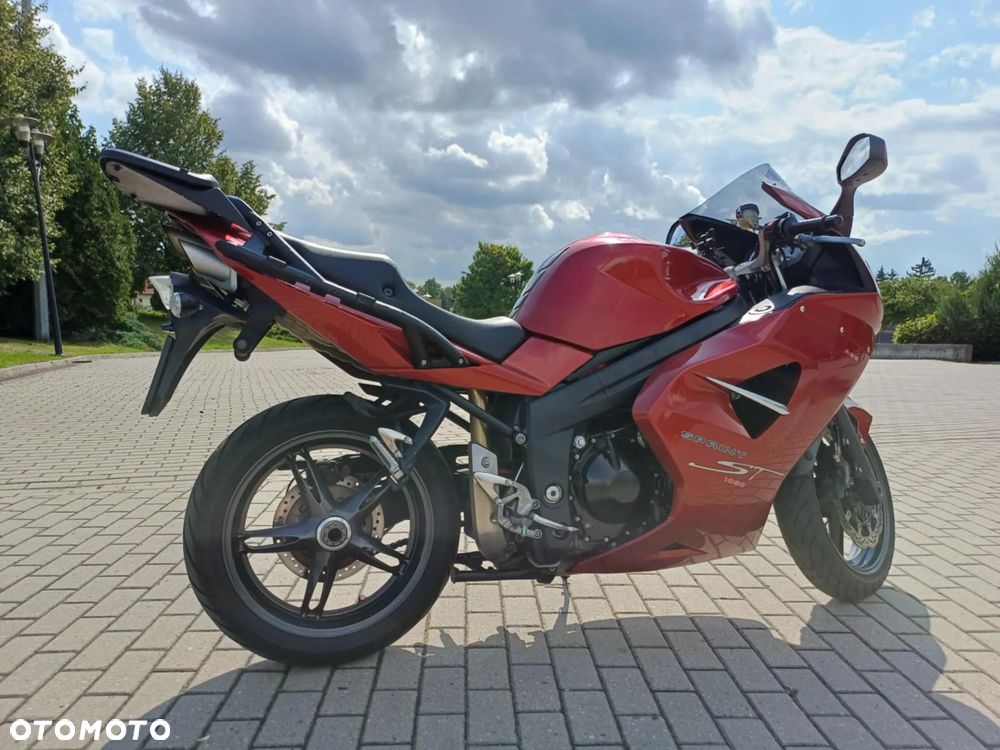 Triumph Sprint - 3