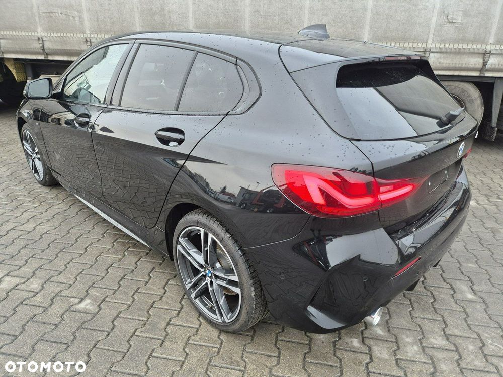 BMW Seria 1 118i Edition M Sport Shadow - 3
