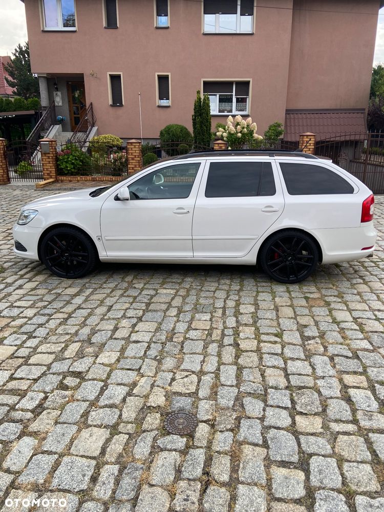 Skoda Octavia 2.0 TFSI RS - 18