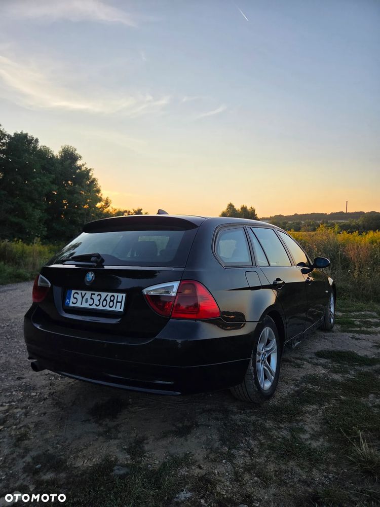 BMW Seria 3 320d - 6