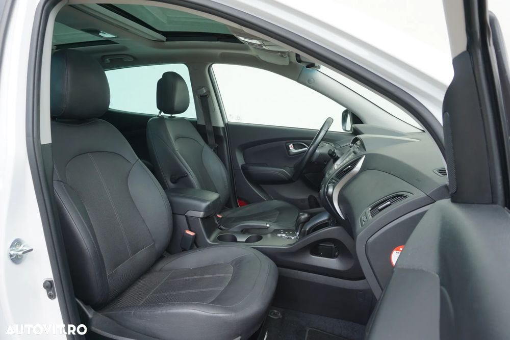 Hyundai ix35 2.0 CRDI 4WD Automatik Style - 6