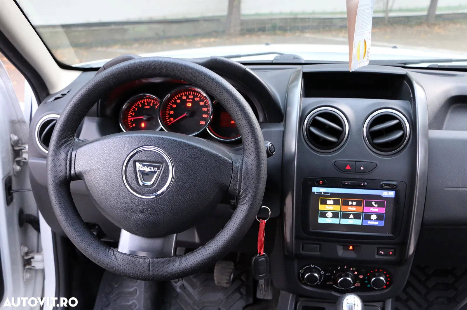 Dacia Duster 1.5 dCi 4x2 Laureate - 15