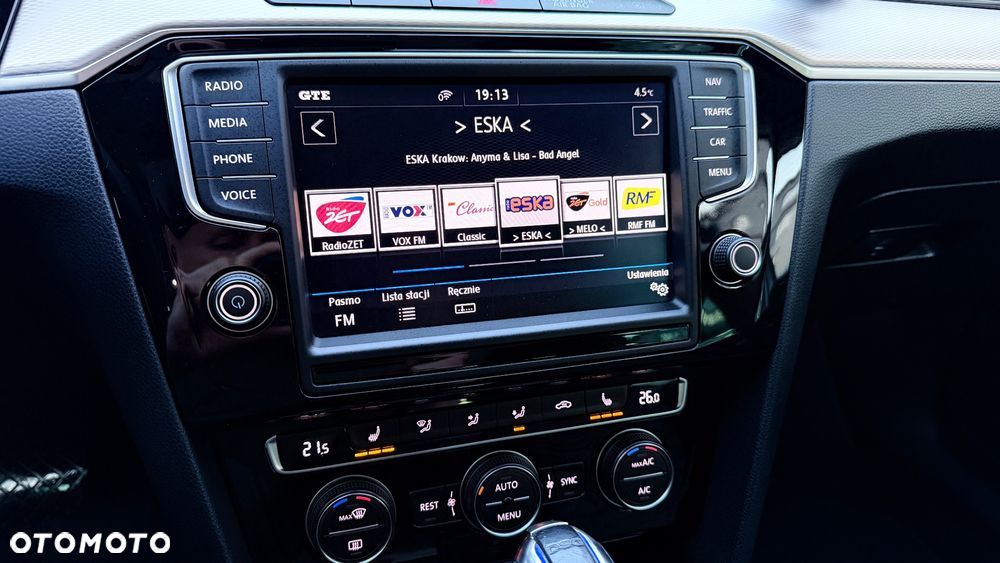 Volkswagen Passat - 34