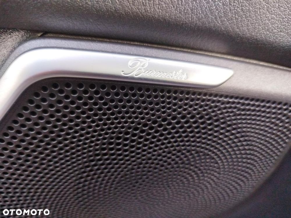 Mercedes-Benz Klasa V - 20