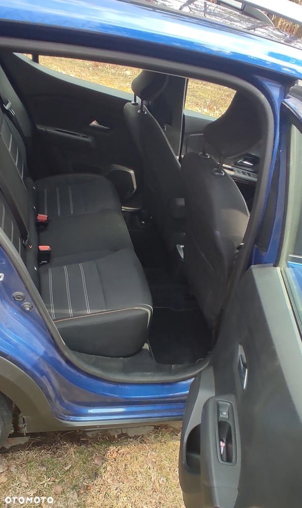 Dacia Sandero Stepway TCe 100 Celebration - 11