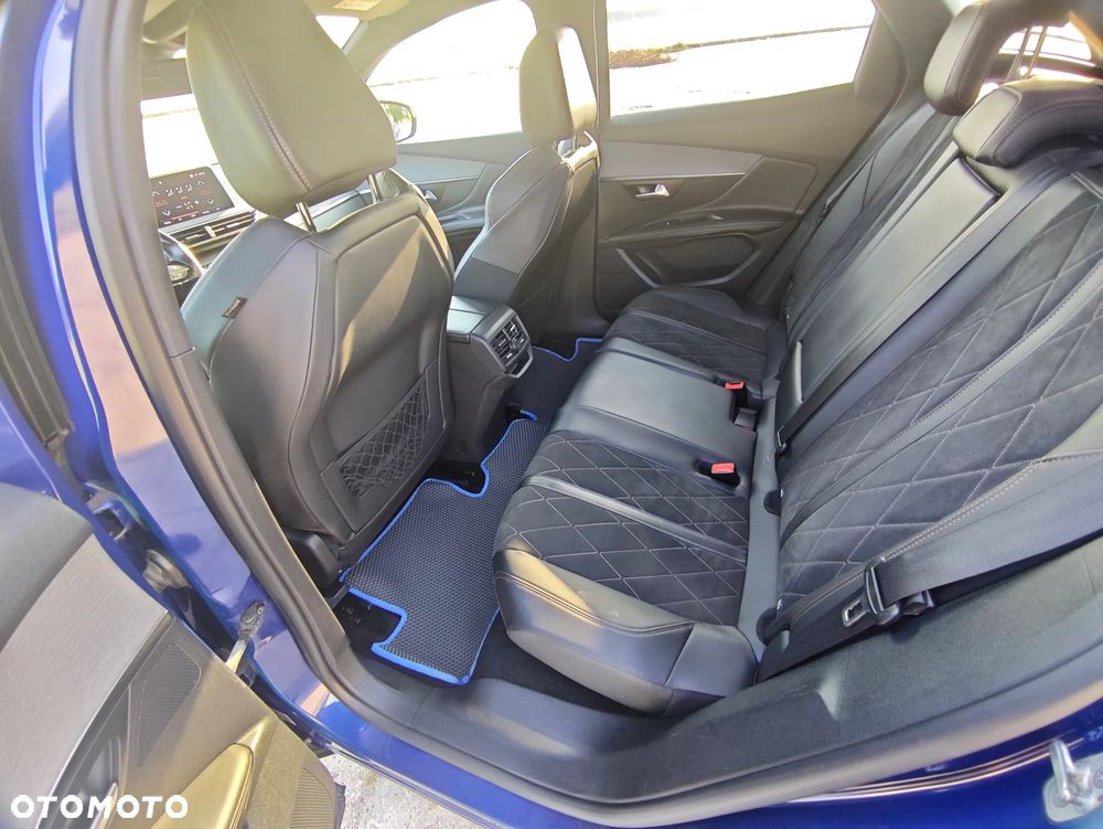 Peugeot 3008 2.0 BlueHDi GT S&S EAT8 - 17