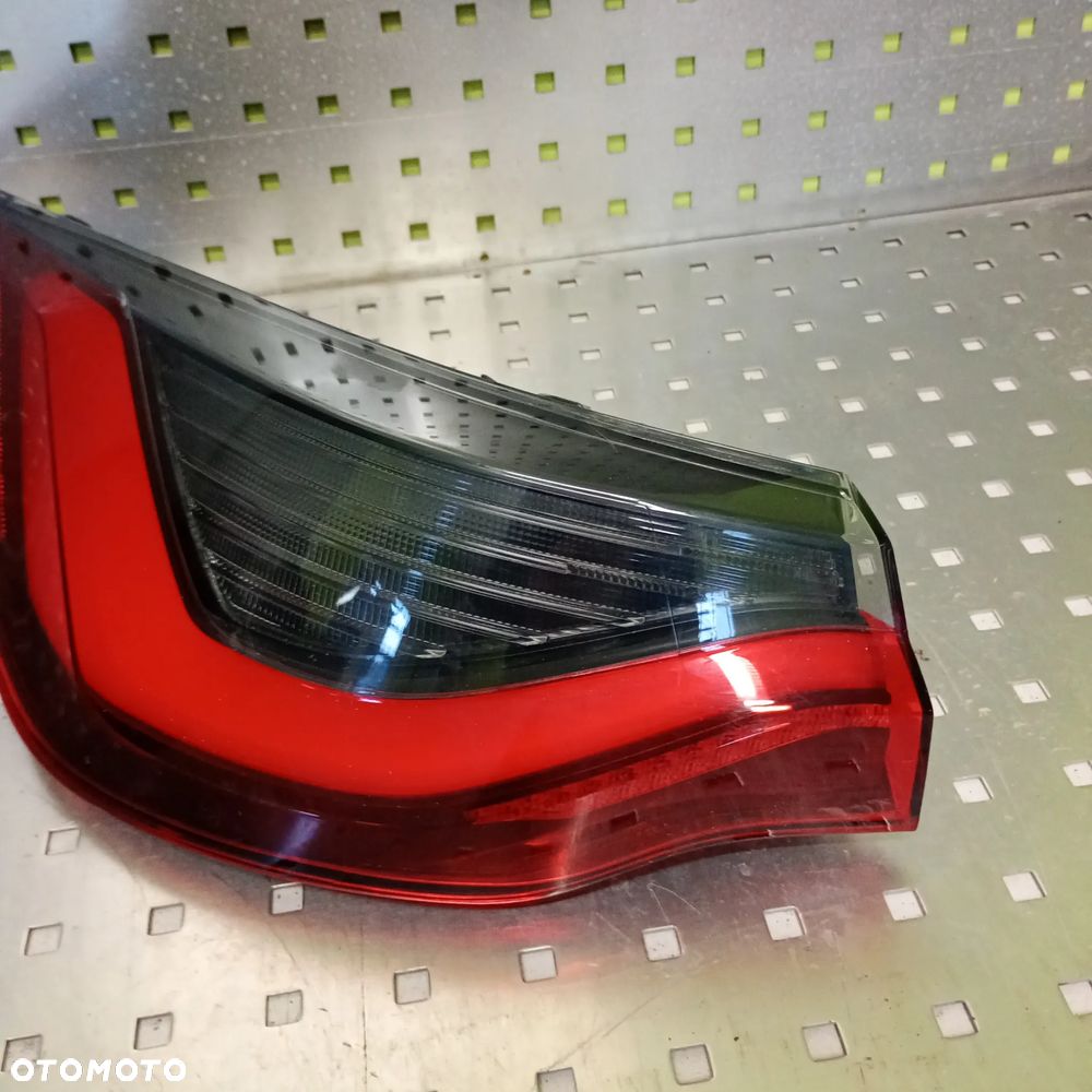 Lampa tylna lewa BMW G22 G23 G82 7477603 - 2