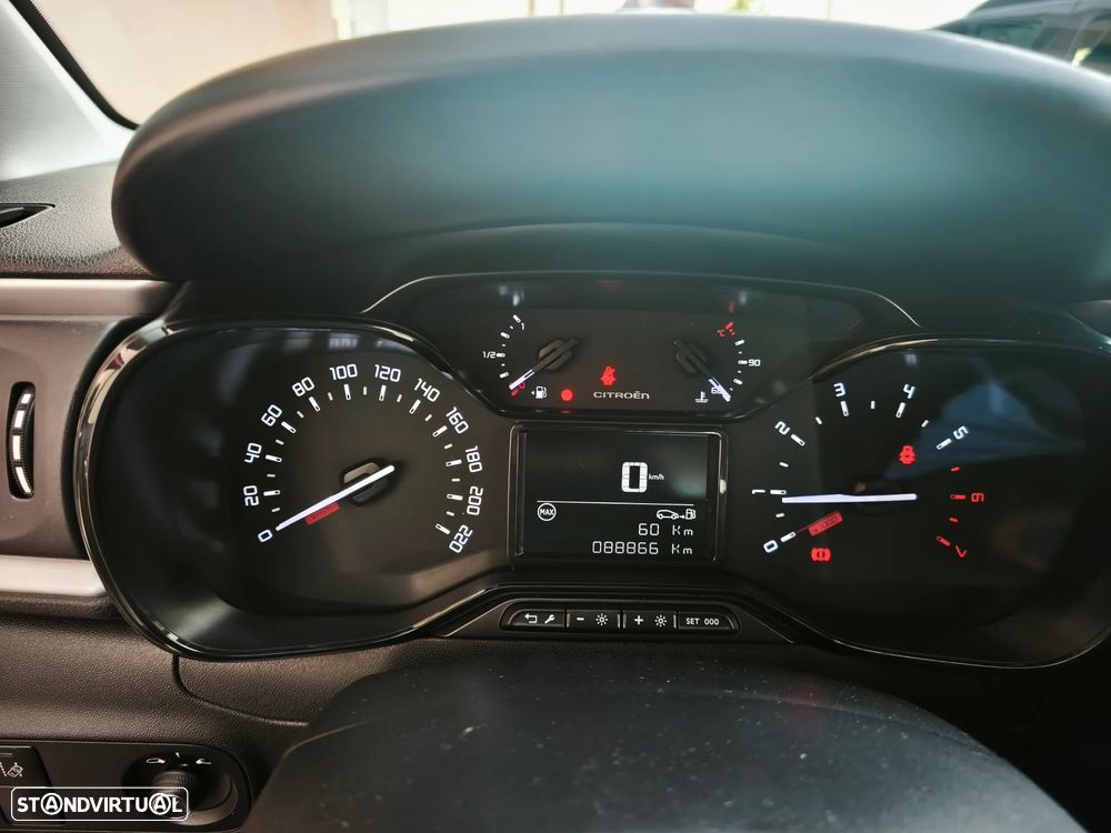 Citroën C3 1.2 PureTech Shine - 8