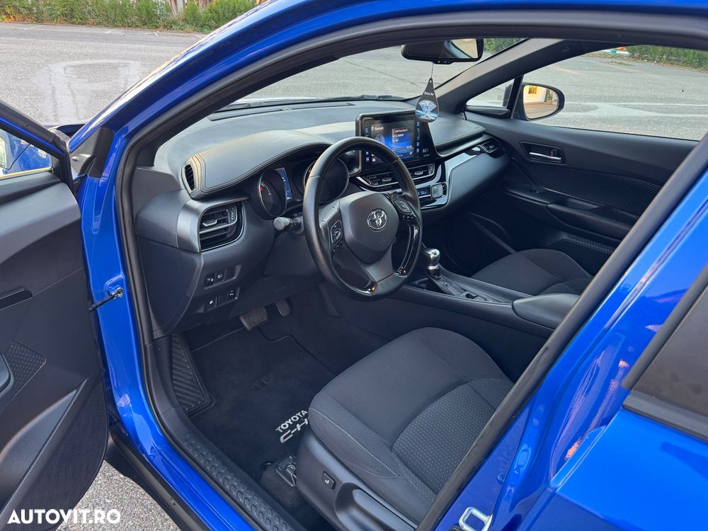 Toyota C-HR 1.8 HSD 4x2 CVT C-ult - 6