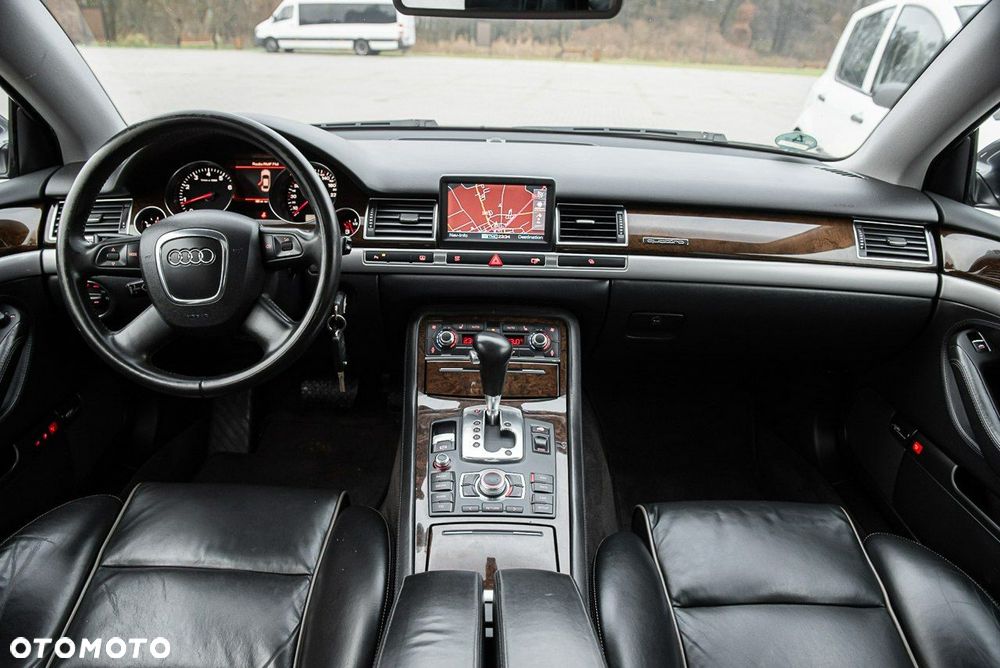 Audi A8 4.2 FSI Quattro - 5
