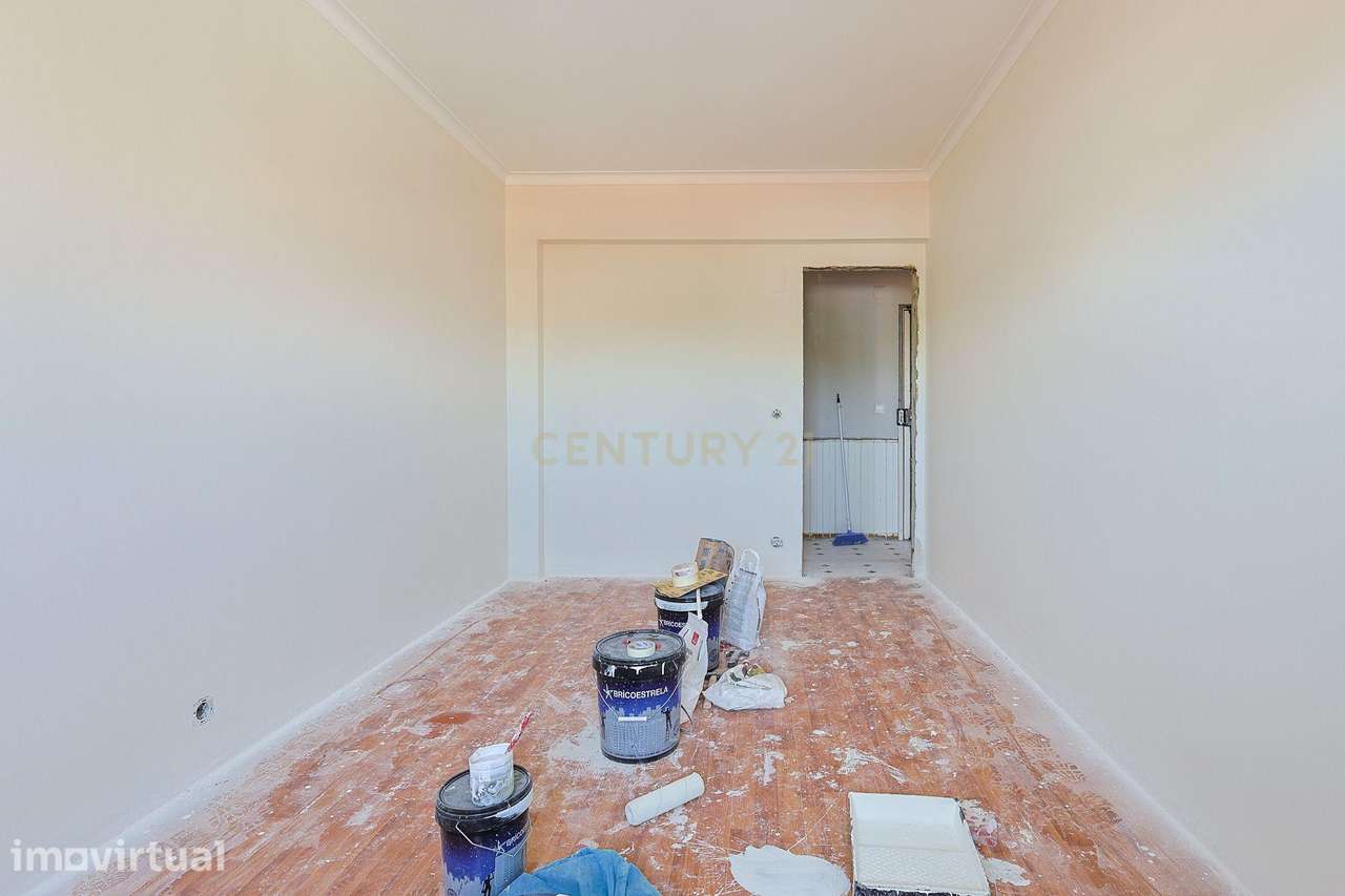Apartamento T3 com Vista Panorâmica em Corroios, Seixal - Grande imagem: 2/14