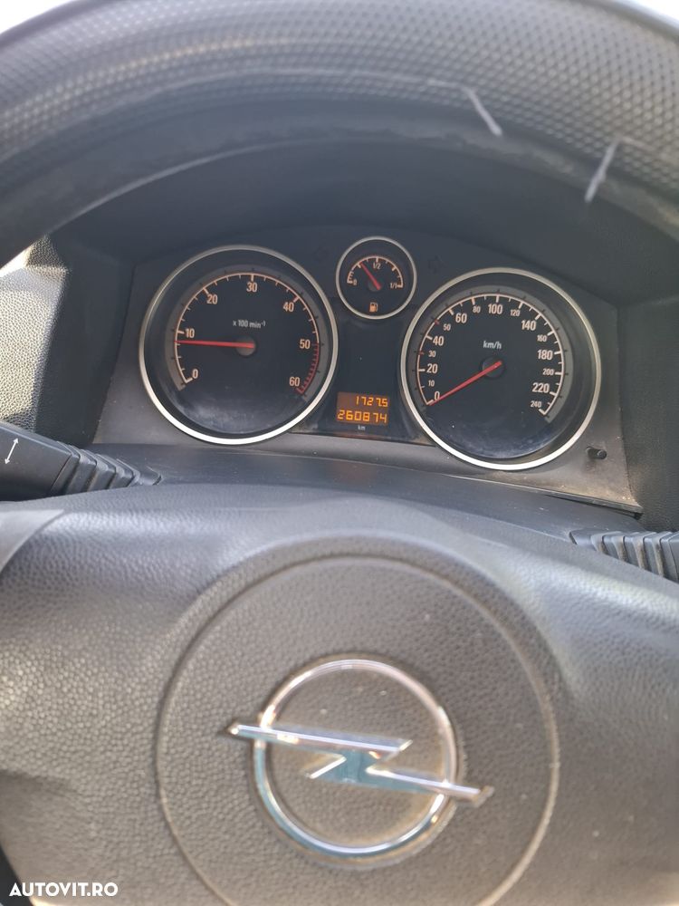 Opel Astra 1.7 CDTI Caravan Enjoy - 11