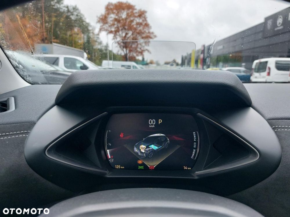 DS Automobiles DS 3 Crossback mHEV Étoile e-DCS6 - 18