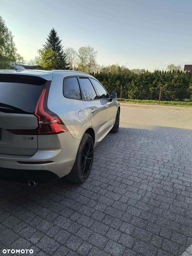 Volvo XC 60 D4 AWD Momentum - 5