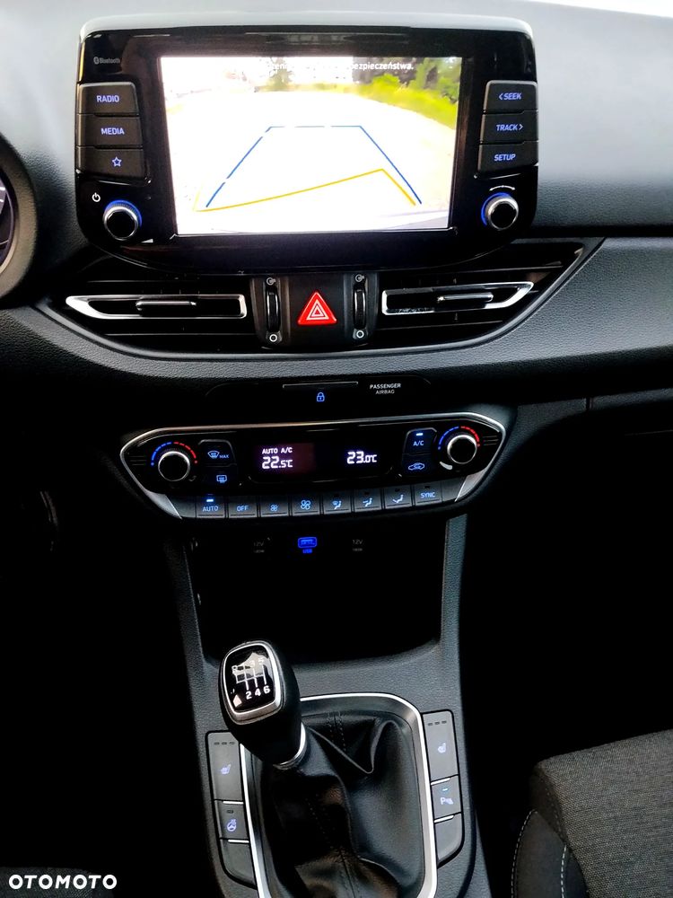 Hyundai i30 1.5 DPI Smart - 14