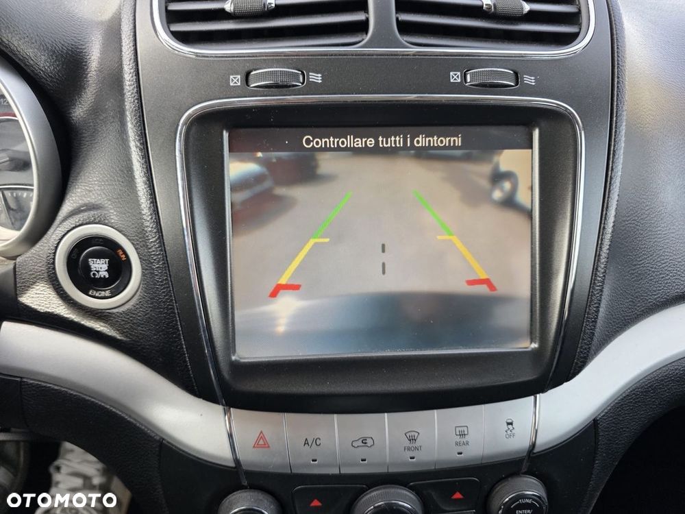 Fiat Freemont 2.0 Multijet Lounge AWD - 12