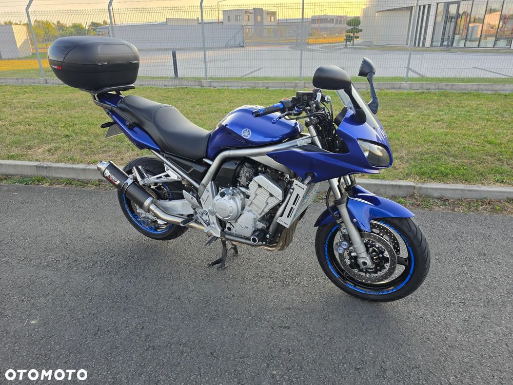 Yamaha FZS - 3