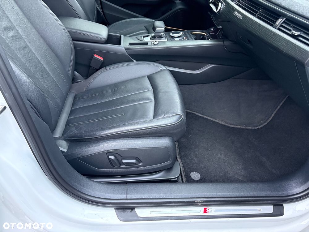 Audi A4 Limousine - 24