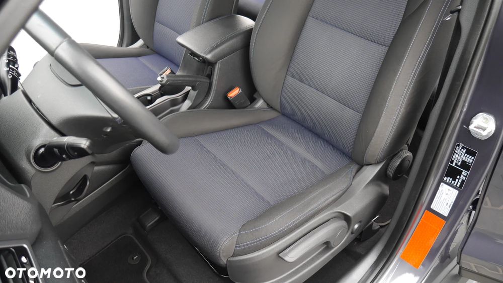 Hyundai Tucson blue 1.7 CRDi 2WD Intro Edition - 31