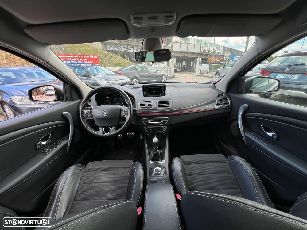 Renault Mégane Sport Tourer 1.5 dCi GT Line SS - 14