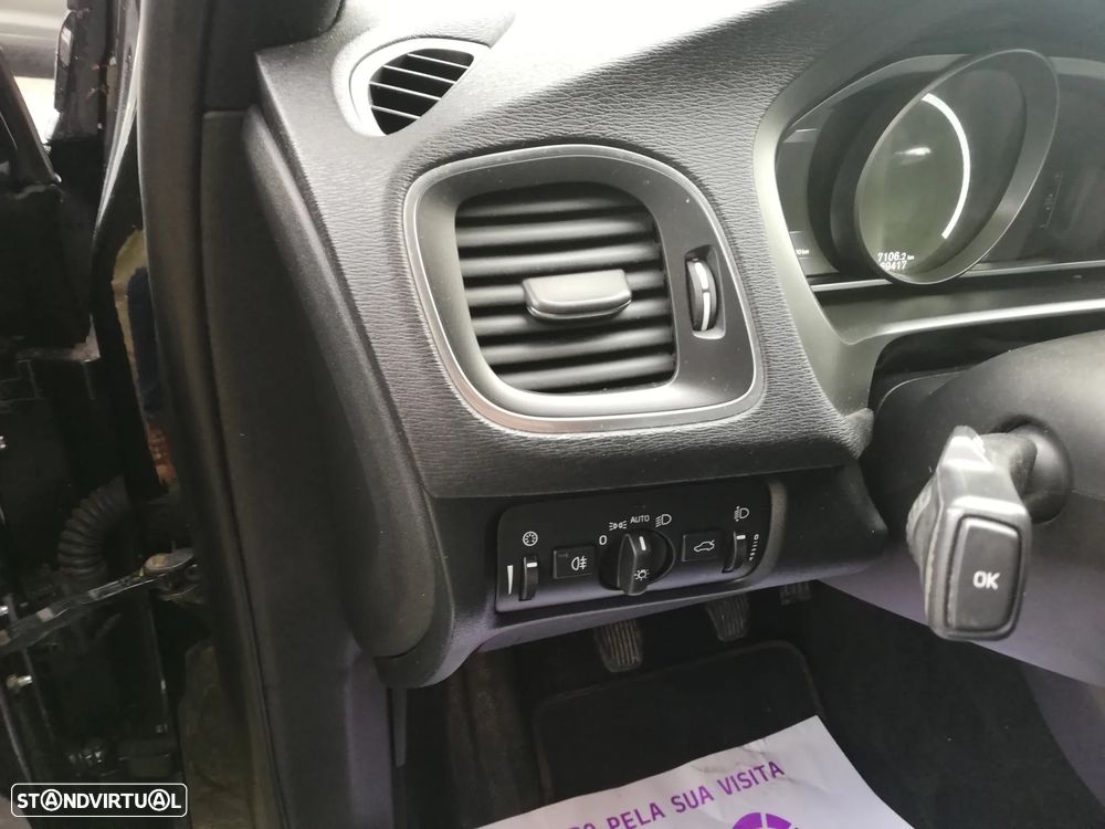 Volvo V40 D2 Ocean Race - 13