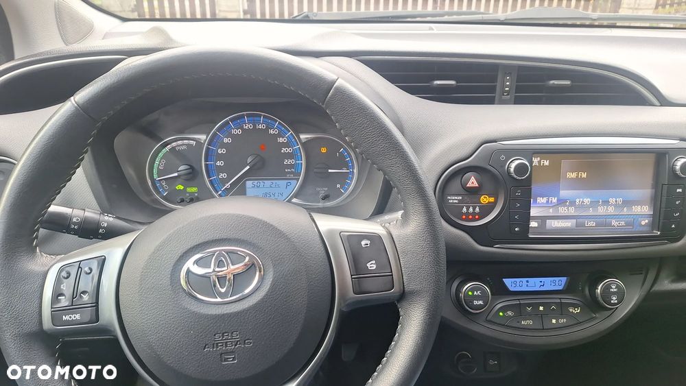 Toyota Yaris 1.5 VVT-i Style - 10
