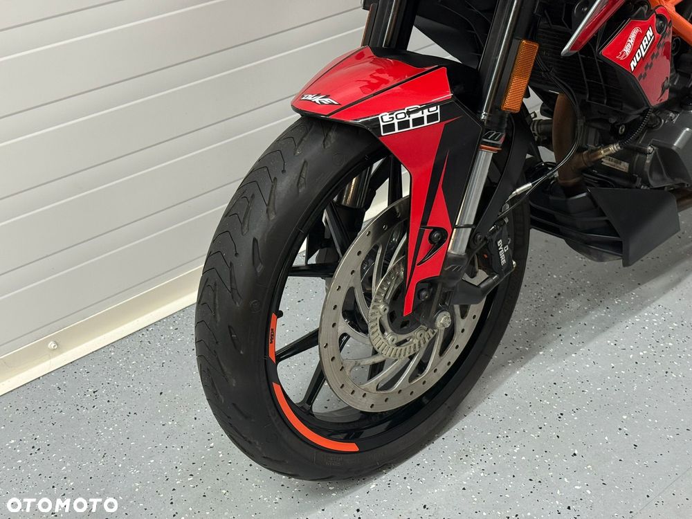 KTM Duke - 17