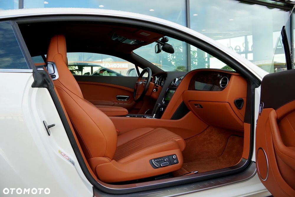 Bentley Continental GT Standard - 19