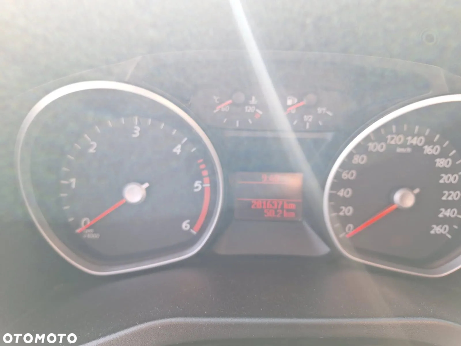 Ford Mondeo 1.8 TDCi Silver X - 6