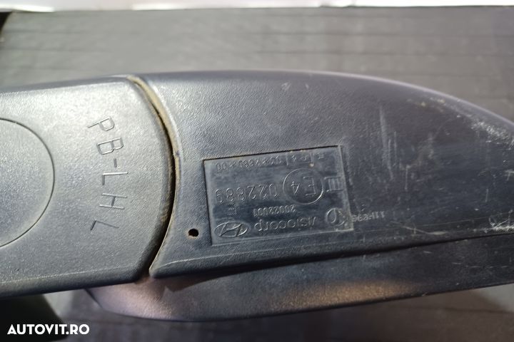 Oglinda stanga manuala E4022889 CU 3 PINI E4022889 CU 3 PINI Hyundai - 5