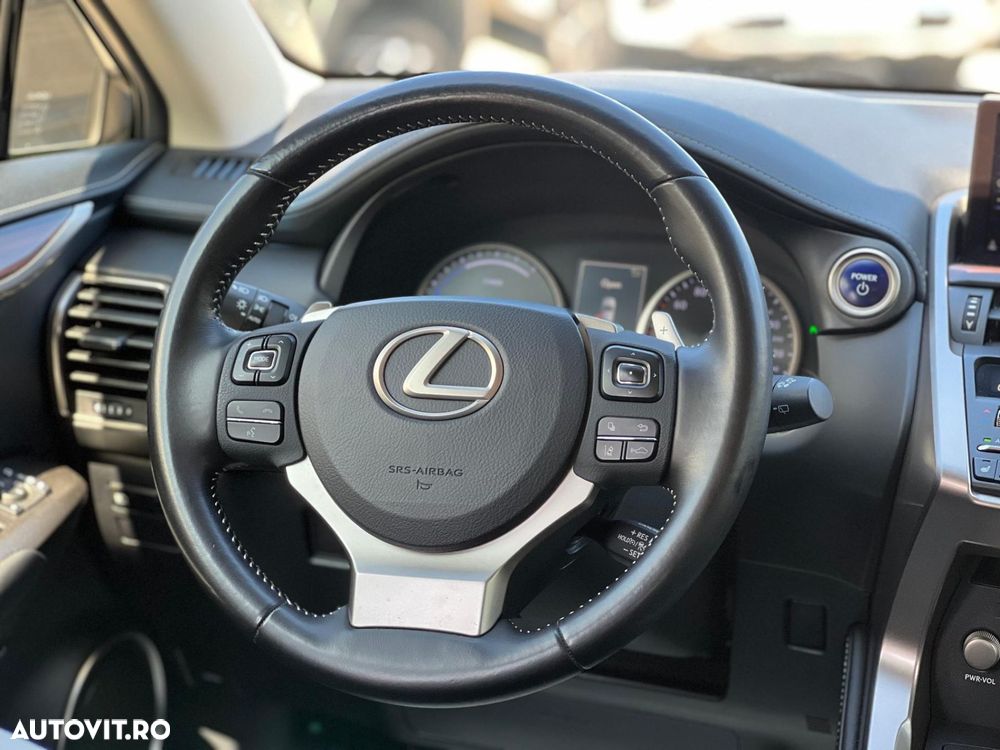Lexus Seria NX - 18