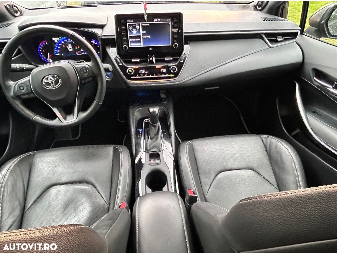 Toyota Corolla 2.0 Hybrid Touring Sports Lounge - 6