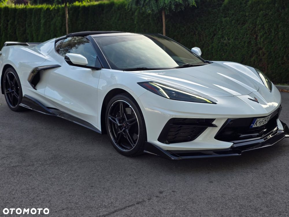 Chevrolet Corvette - 14