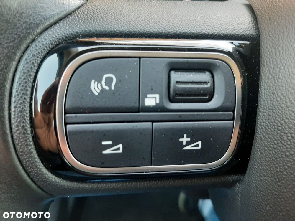 Citroën C3 Aircross BlueHDI 110 Stop & Start C-SERIES - 19
