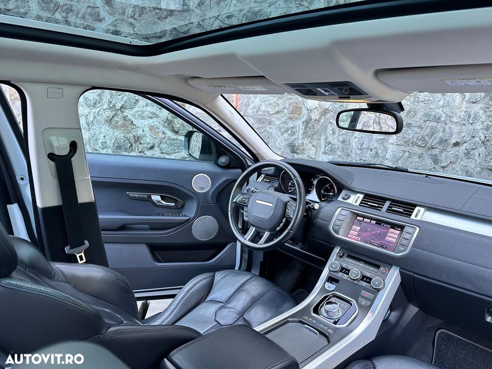 Land Rover Range Rover Evoque - 16