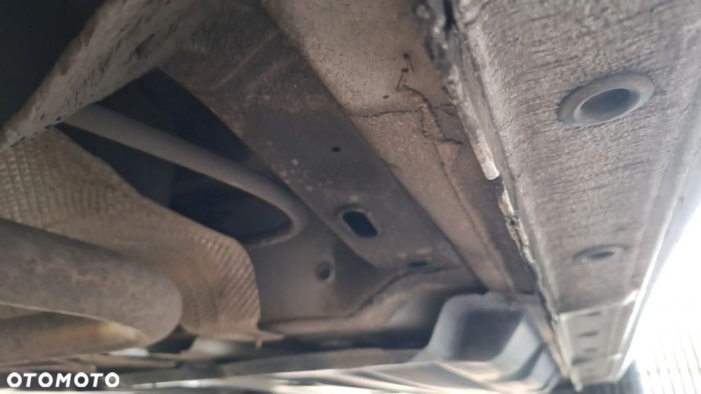 Ford Fiesta 1.1 S&S TREND - 17