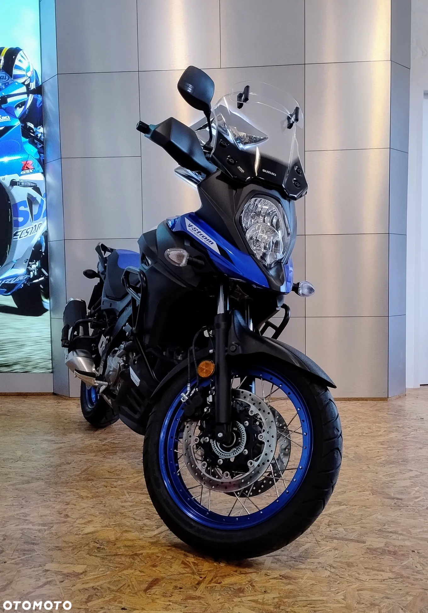 Suzuki V-STROM - 6