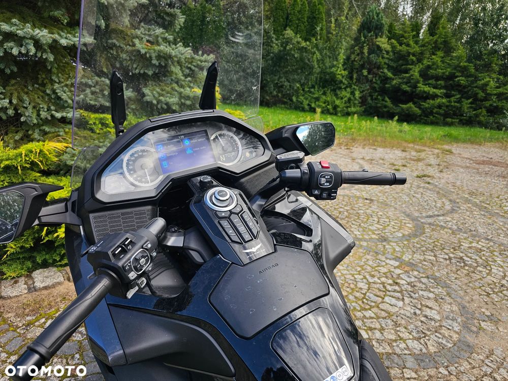 Honda GL - 7