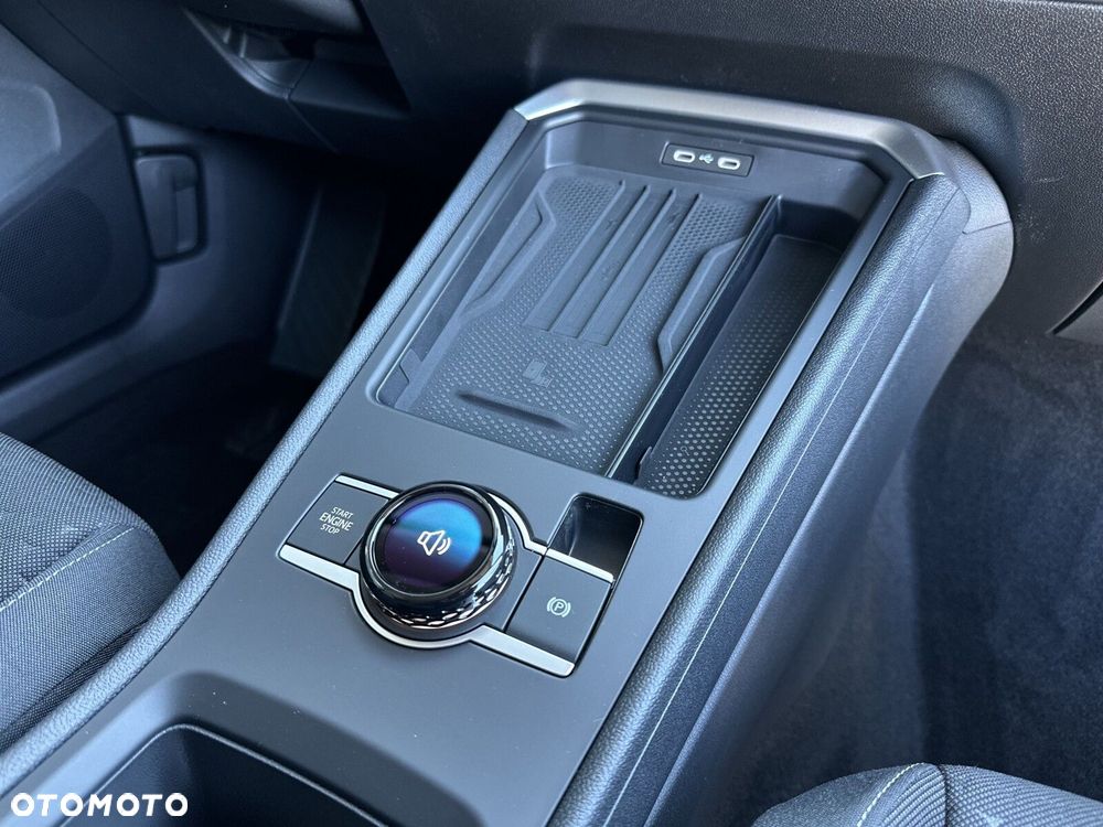 Volkswagen T-Roc - 24