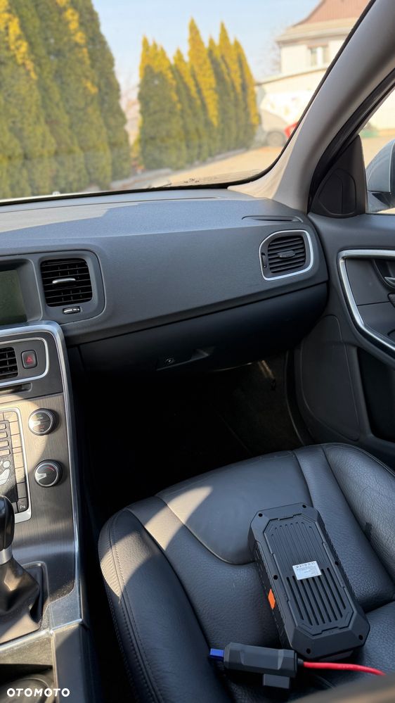 Volvo V60 T4 Edition - 21