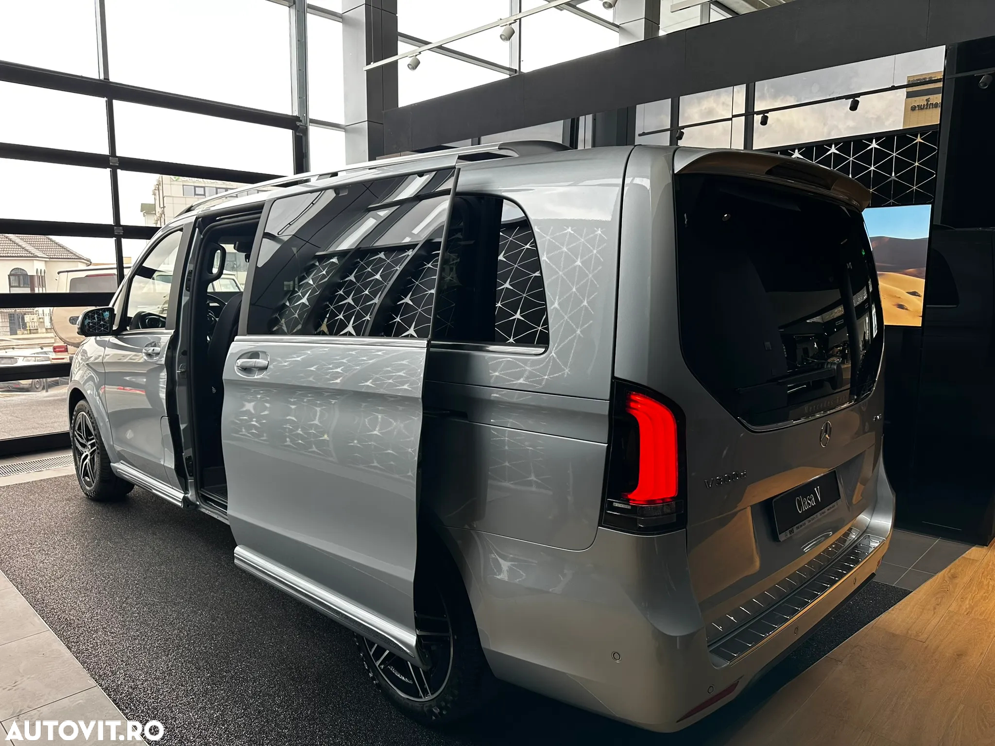 Mercedes-Benz V 300 d Combi Extra-lung 237 CP RWD 9AT Avantgarde - 4