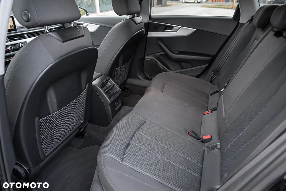 Audi A4 Avant 2.0 TDI S tronic design - 26