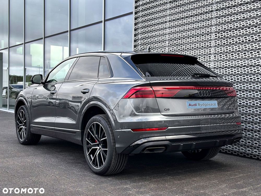 Audi Q8 - 5
