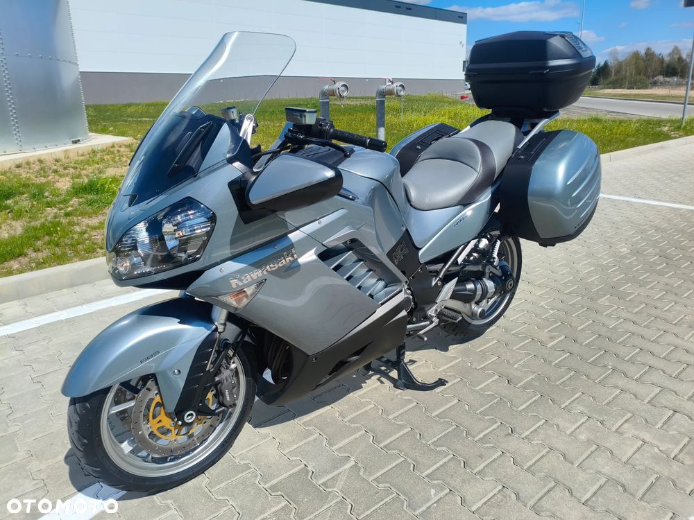Kawasaki GTR - 1