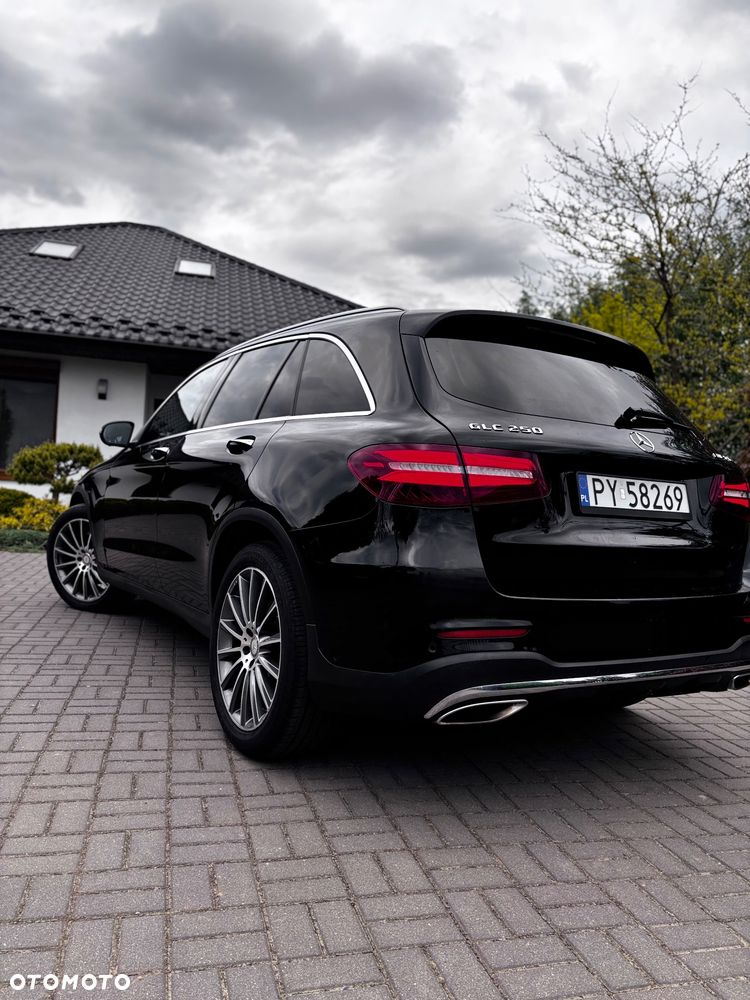 Mercedes-Benz GLC - 2
