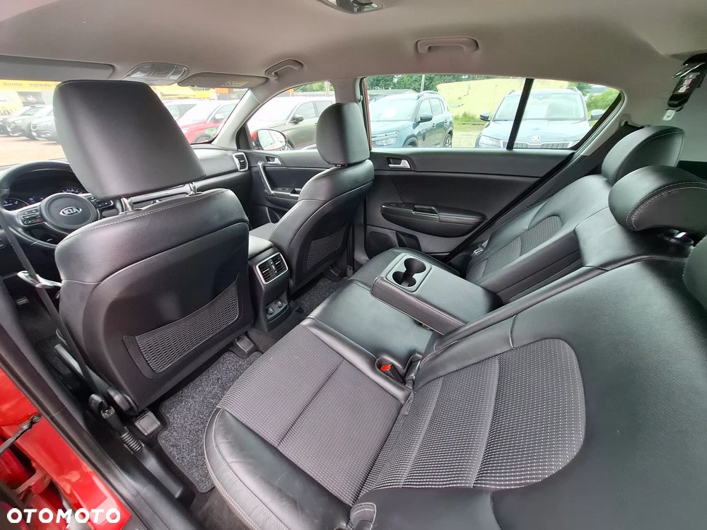 Kia Sportage - 16