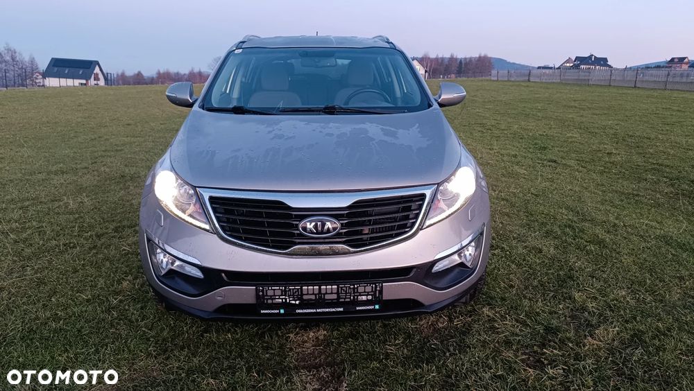 Kia Sportage 1.7 CRDI 2WD ISG Attract - 2